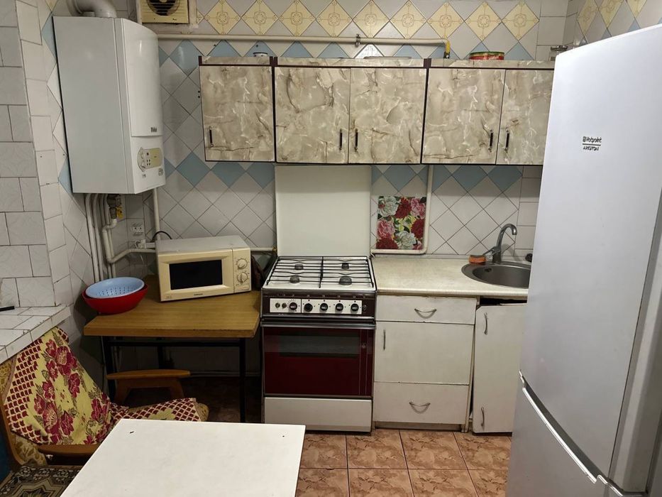 Оренда кімнати на Замості, будинок офіцерів Брацлавська АТБ Петроцентр