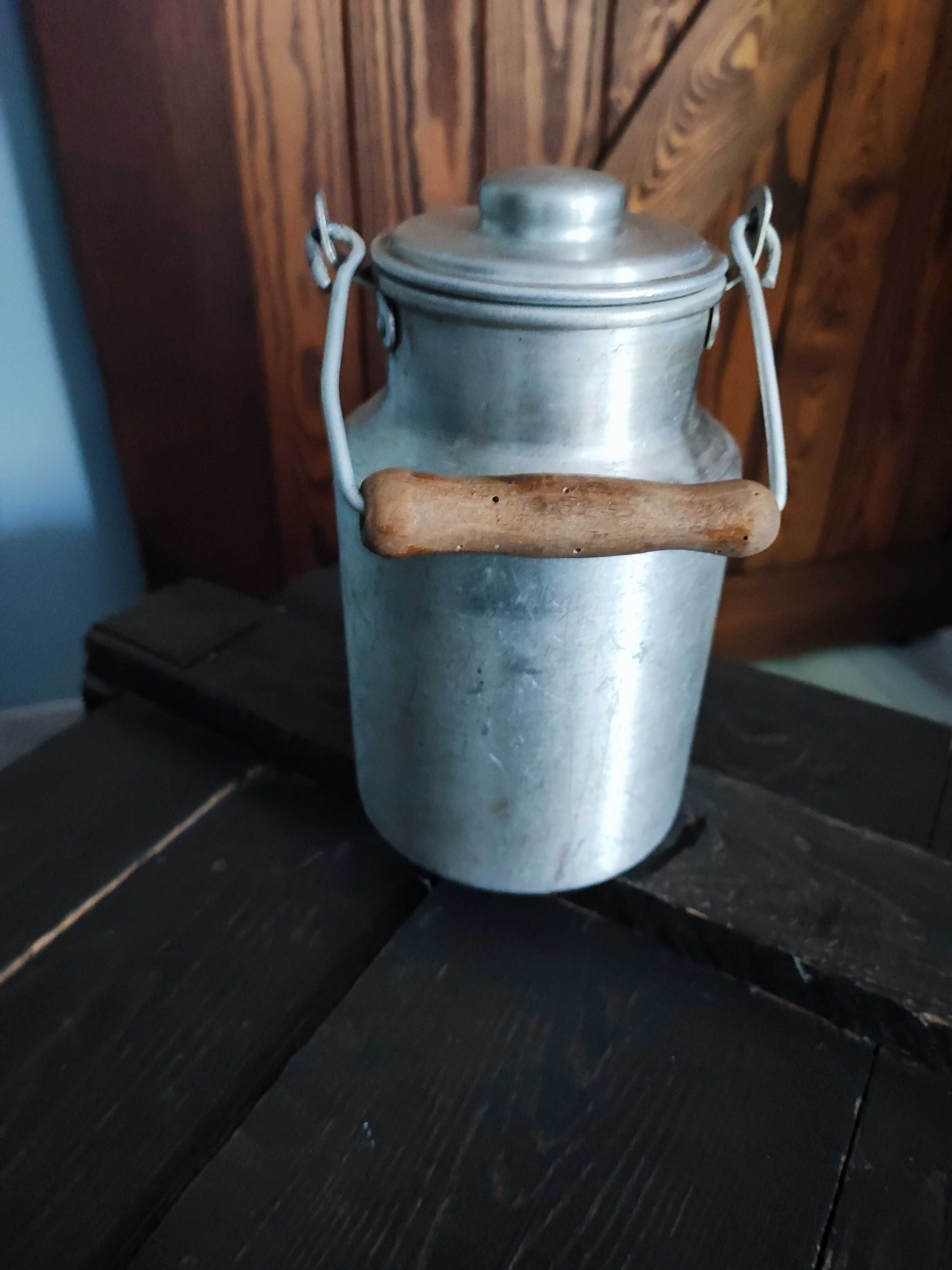 Stara kanka bańka aluminiowa PRL 1,5 l