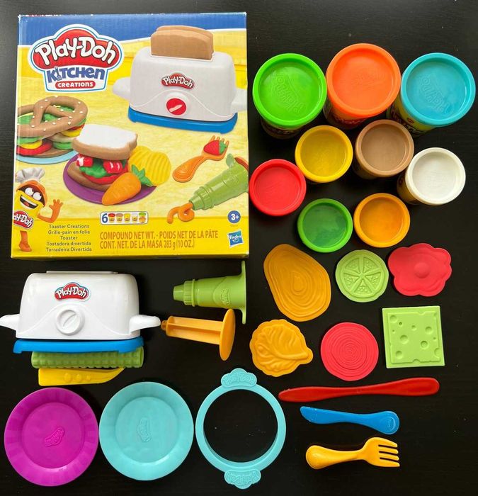 Conjunto PLAY-DOH Kitchen Creations, mais 3 plasticinas adicionais