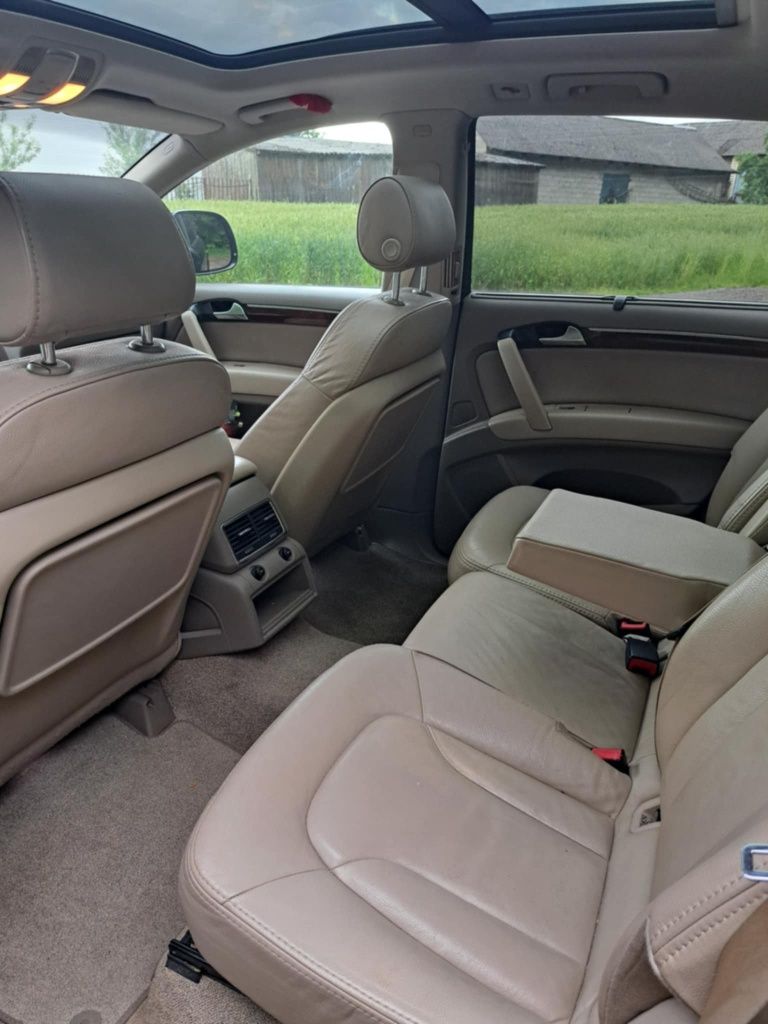 Sprzedam Audi Q7