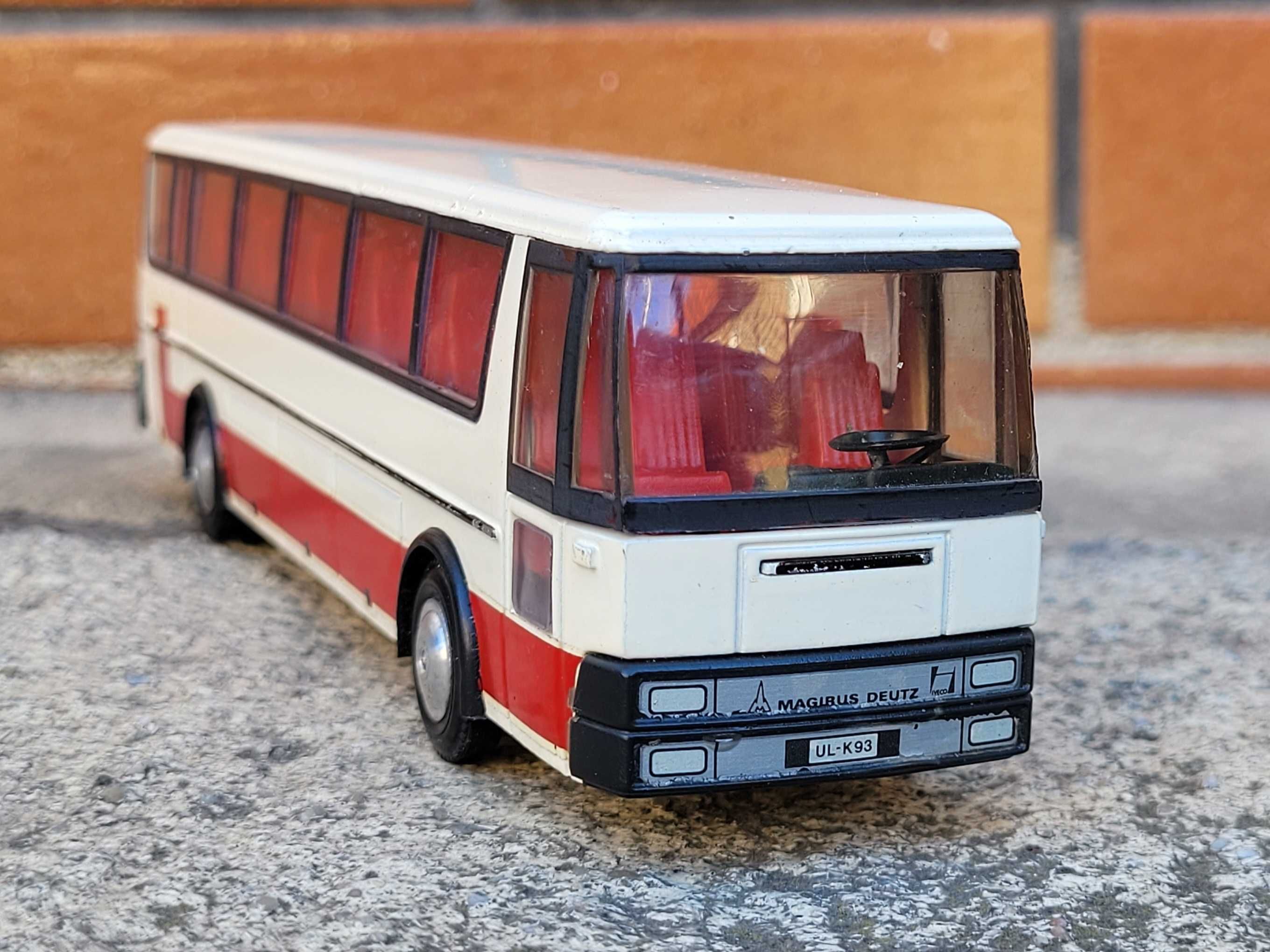 Autobus Autokar Magirus deutz luxusreisebus kolekcja NZG 1:60 PKS