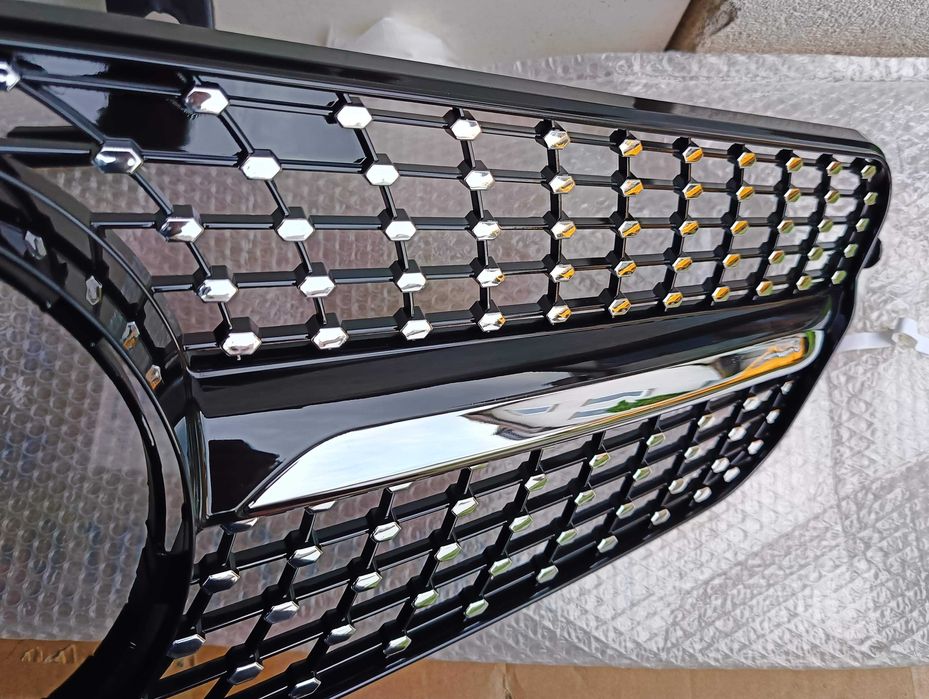 Grill Atrapa Przód Osłona chłodnicy Mercedes W204 Diamond Chrom Tuning