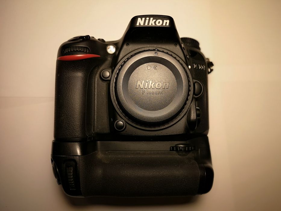 Nikon D7100 (Transmissor WiFi WU-1a, punho MB-D15, bateria EN-EL5)