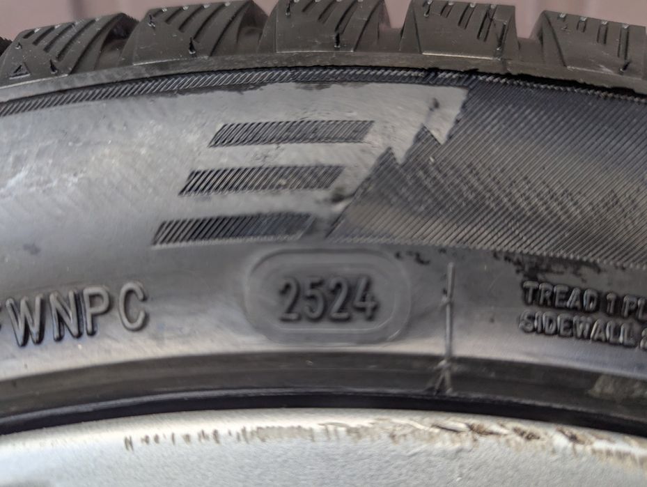 Koła Audi VW Seat 5x112 235/45r17  7.5" et45 opony  zimowe dot 24r