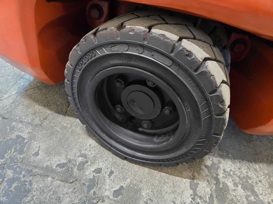 Навантажувач вилковий, електричний Toyota 1.8 тонн Li-ion