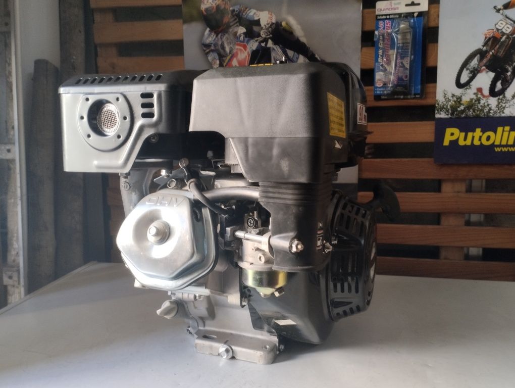 Motor de 9 HP novo