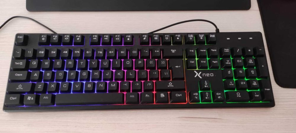 Klawiatura Xneo przewodowa USB