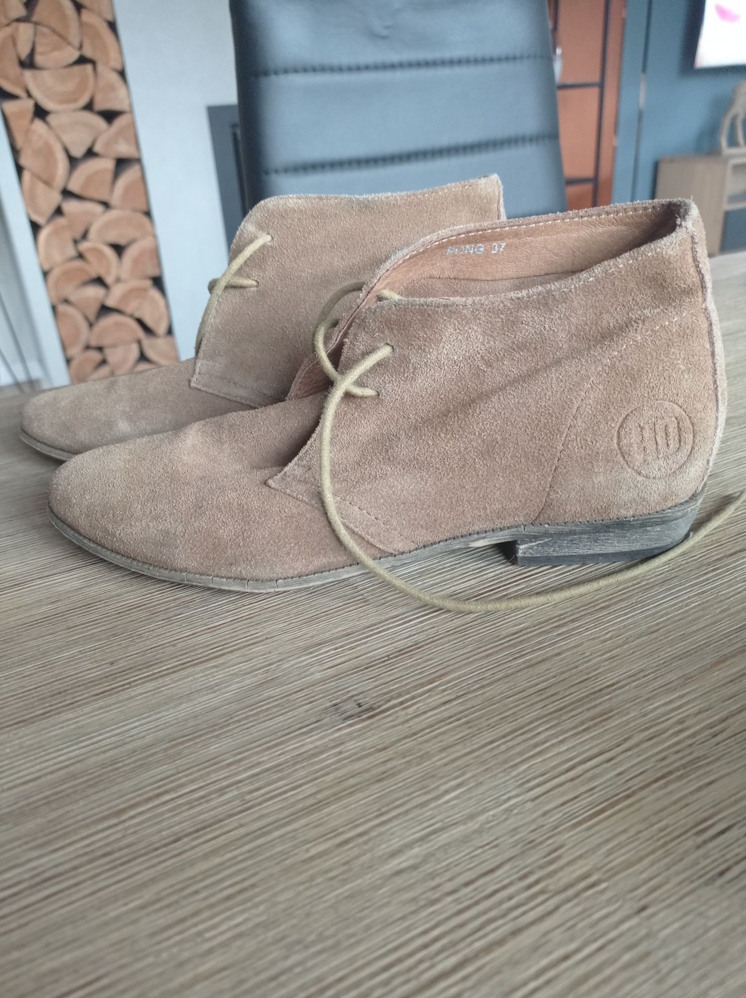 Buty trzewiki 37 heavy duty skóra zamsz beżowe