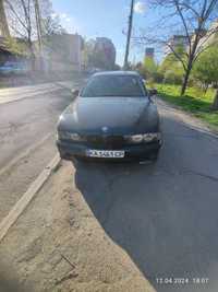 Продам bmw e39 535