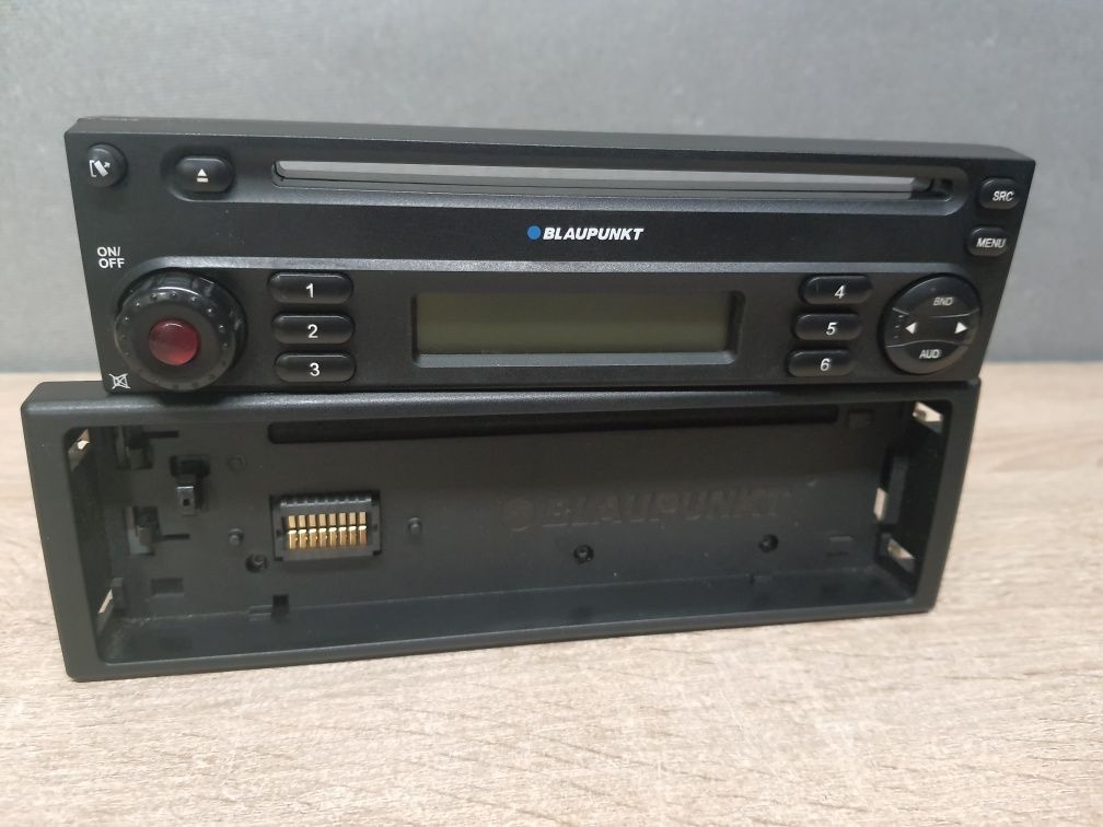Radio samochodowe Blaupunkt Renault FD985 RDS CD Renault Dacia Logan