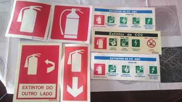 Placas de sinalização de emergência