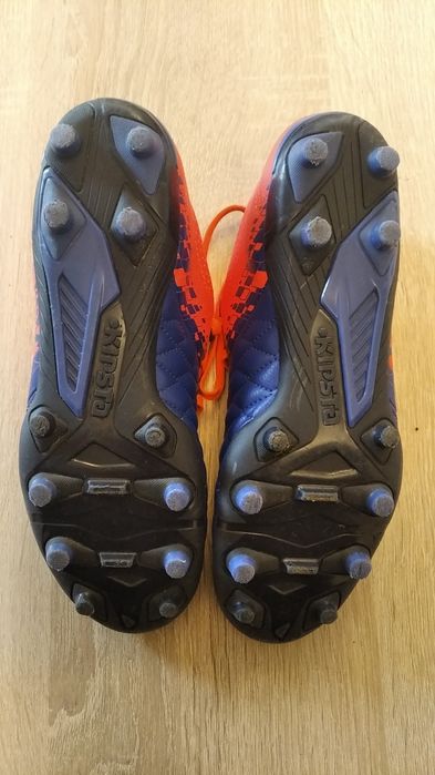 Korki firmy Kipsta roz. 37