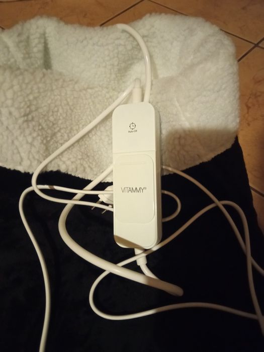 But rozgrzewający elektryczny Vitammy ogrzewacz jak nowy
