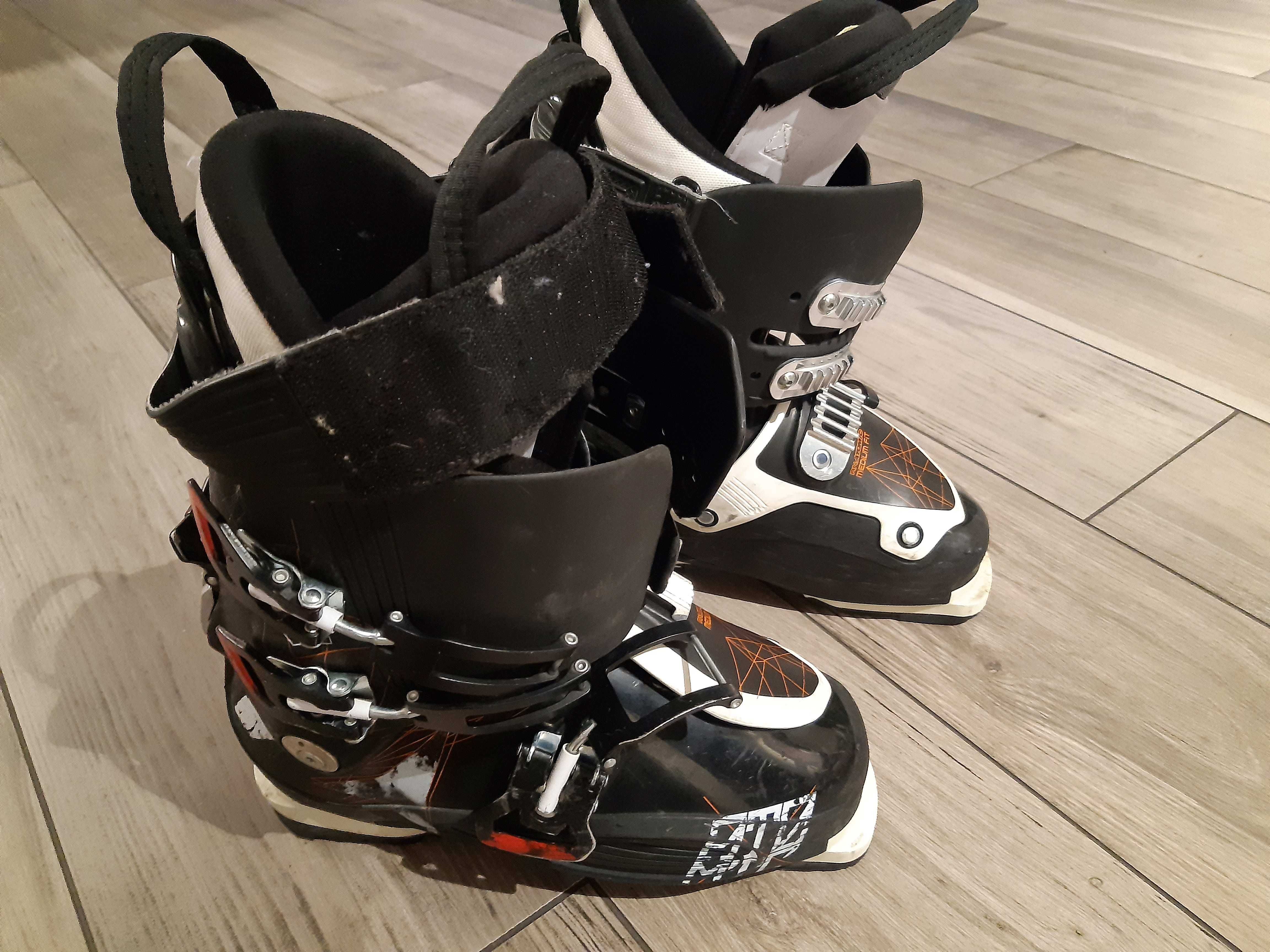Buty narciarskie Atomic 26,5 - używane