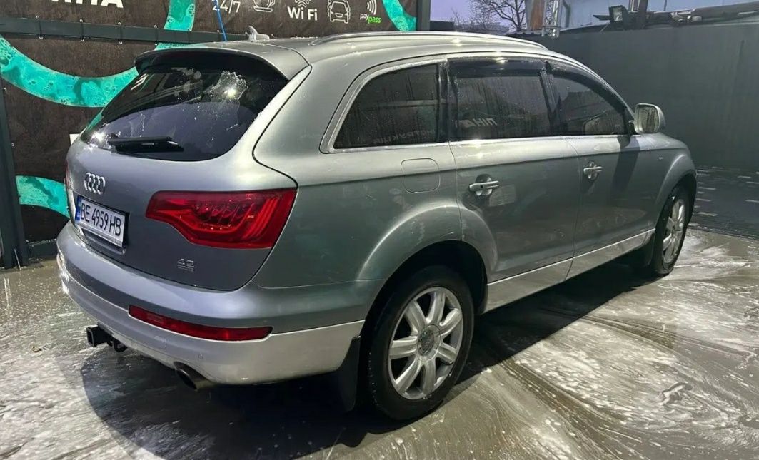 Aodi q7 4.2 бензин