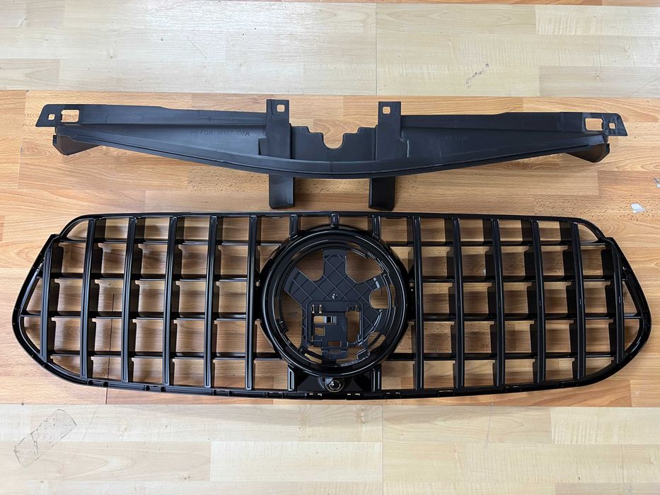 Решетка w167 amg GLE Mercedes 2023+ амг стиль GT е53 гриль