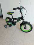 Bicicleta criança menino
