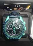 Omega Swatch Polar Lights – SO33L103 Zorza Promocja