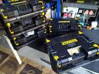 DeWalt radio budowlane