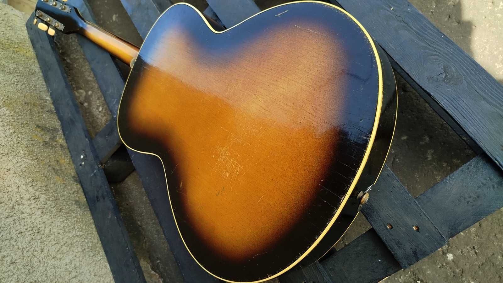 Lignatone 1960 archtop, znakomity stan, super gryf.