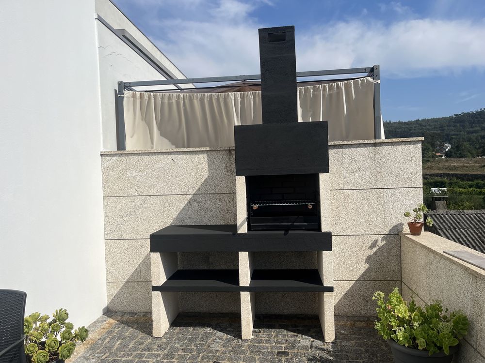 Churrasqueira/Barbecue Linha Moderna