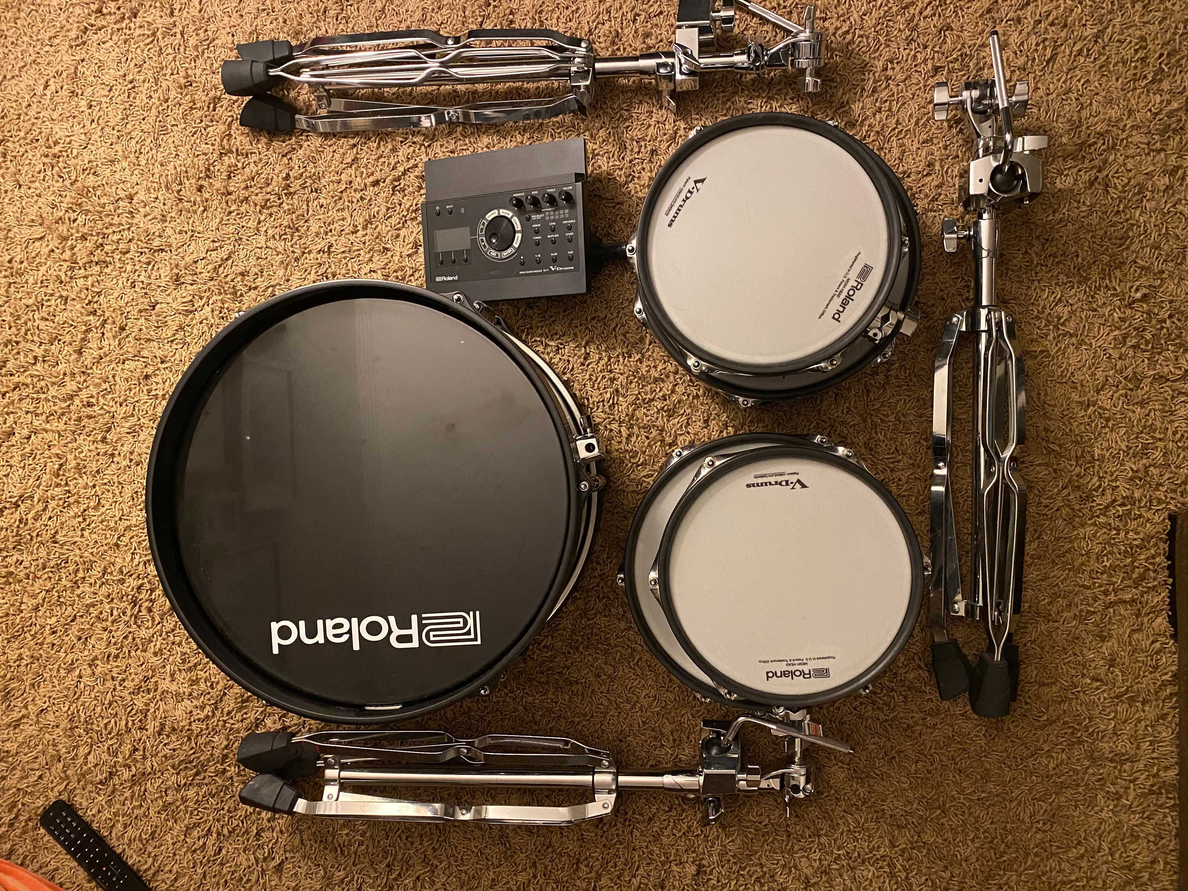 Roland VAD103 E-Drum Set (+hardware)