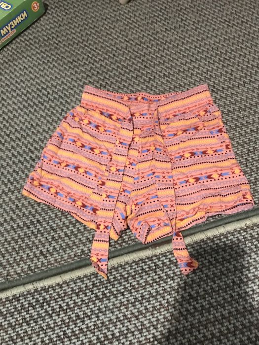 літні шортики на дівчинку