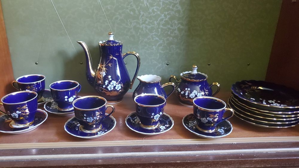 Кобальтовий кавовий сервіз