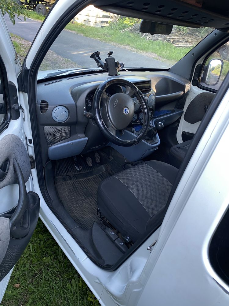 Fiat Doblo jtd 2005