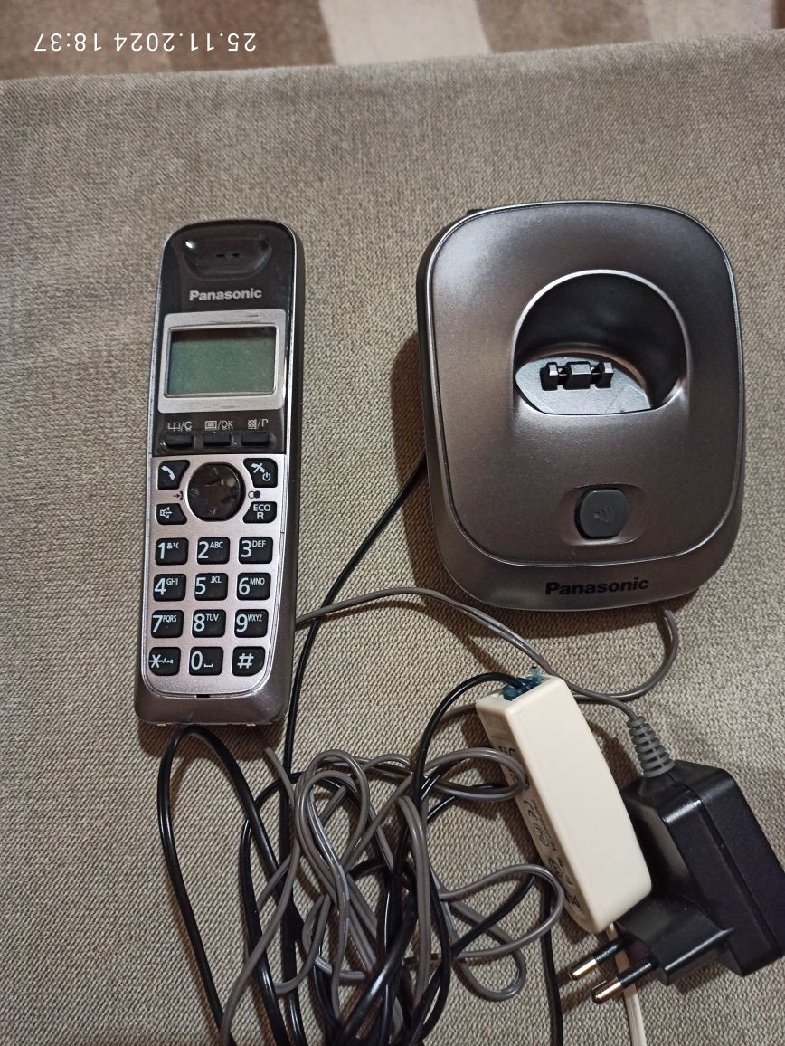 Telefon stacjonarny Panasonic