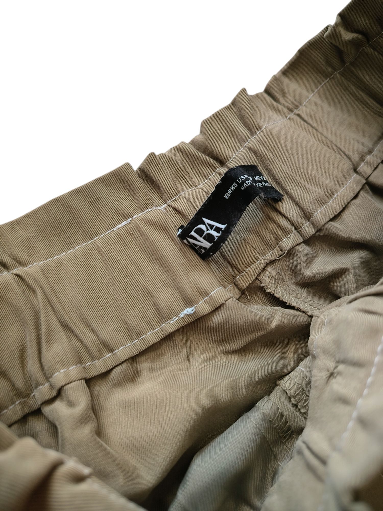 Damskie chinosy oliwkowe Zara XS
