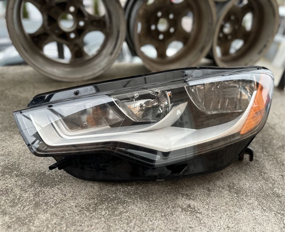 Фара ліва галогенная Audi A6 C7 4G0941003P