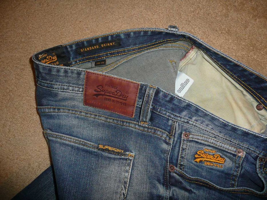 Spodnie dżinsy SUPERDRY W34/L34=46,5/113cm jeansy