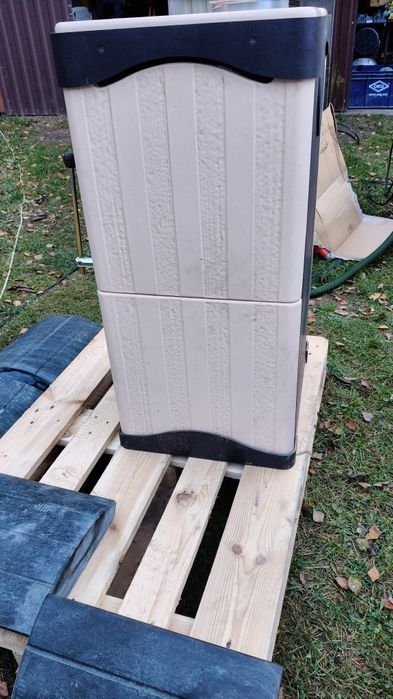 Kominek wolnostojący kaflowy