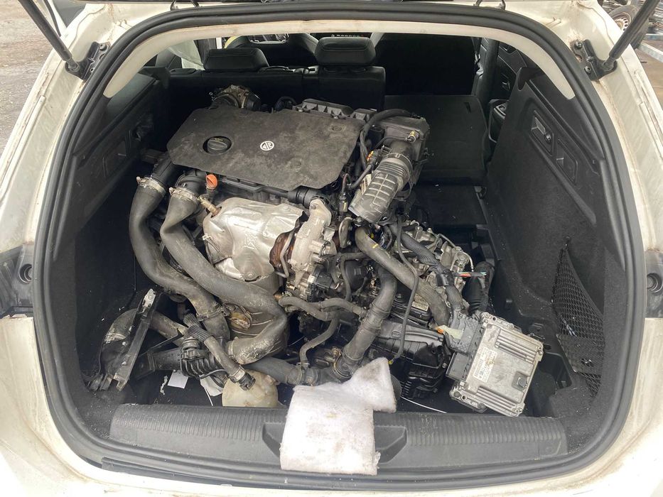 Salvado Peugeot 308 SW III 1.5HDi 131hp | 2023 | 94.725 Km