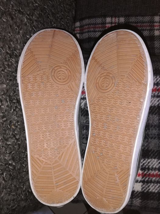 Ténis Element usados uma vez