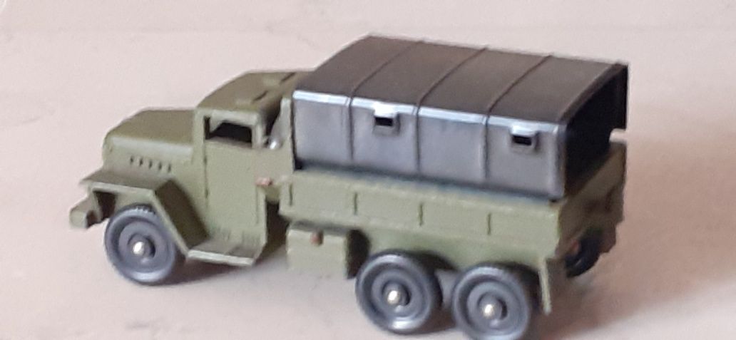 Ciężarówka wojskowa ZSSR