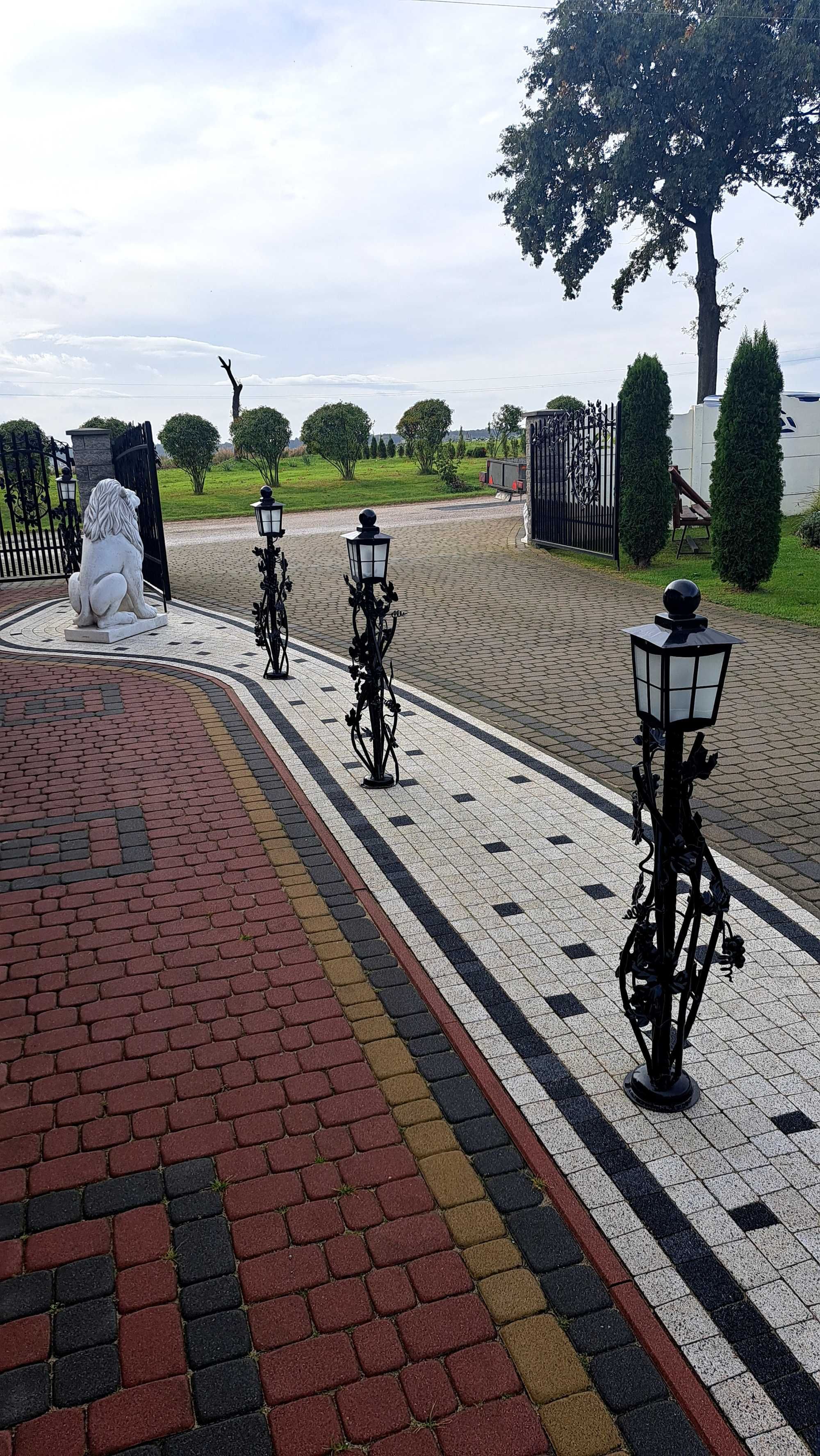Lampy ogrodowe  cynkowane