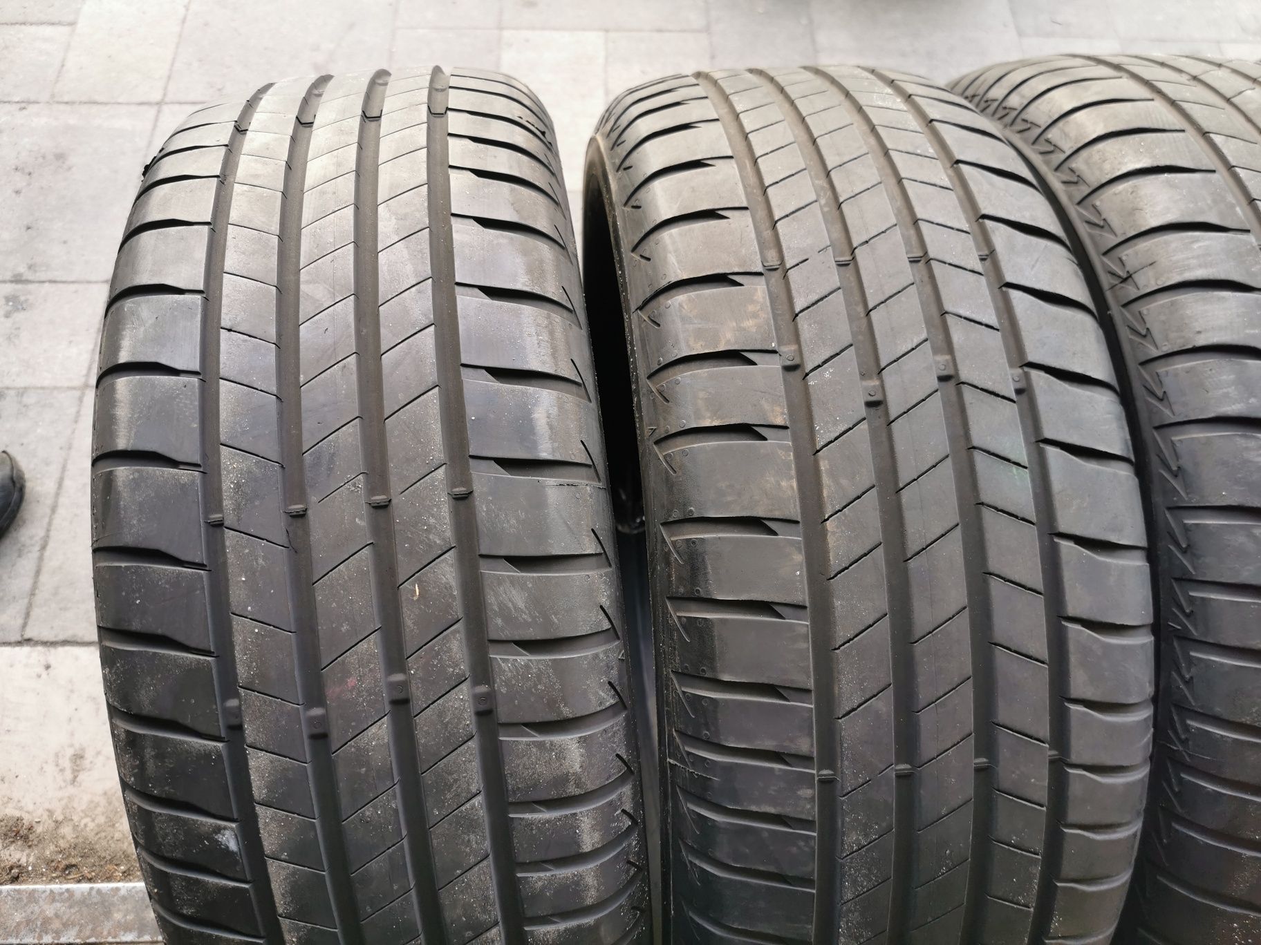 Летняя резина 215/60 R16 Bridgestone Turanza