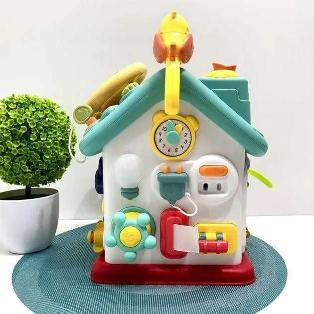 Ігровий центр WToys Будинок бізіборд казки укр мова (62638) Розд/Дроп