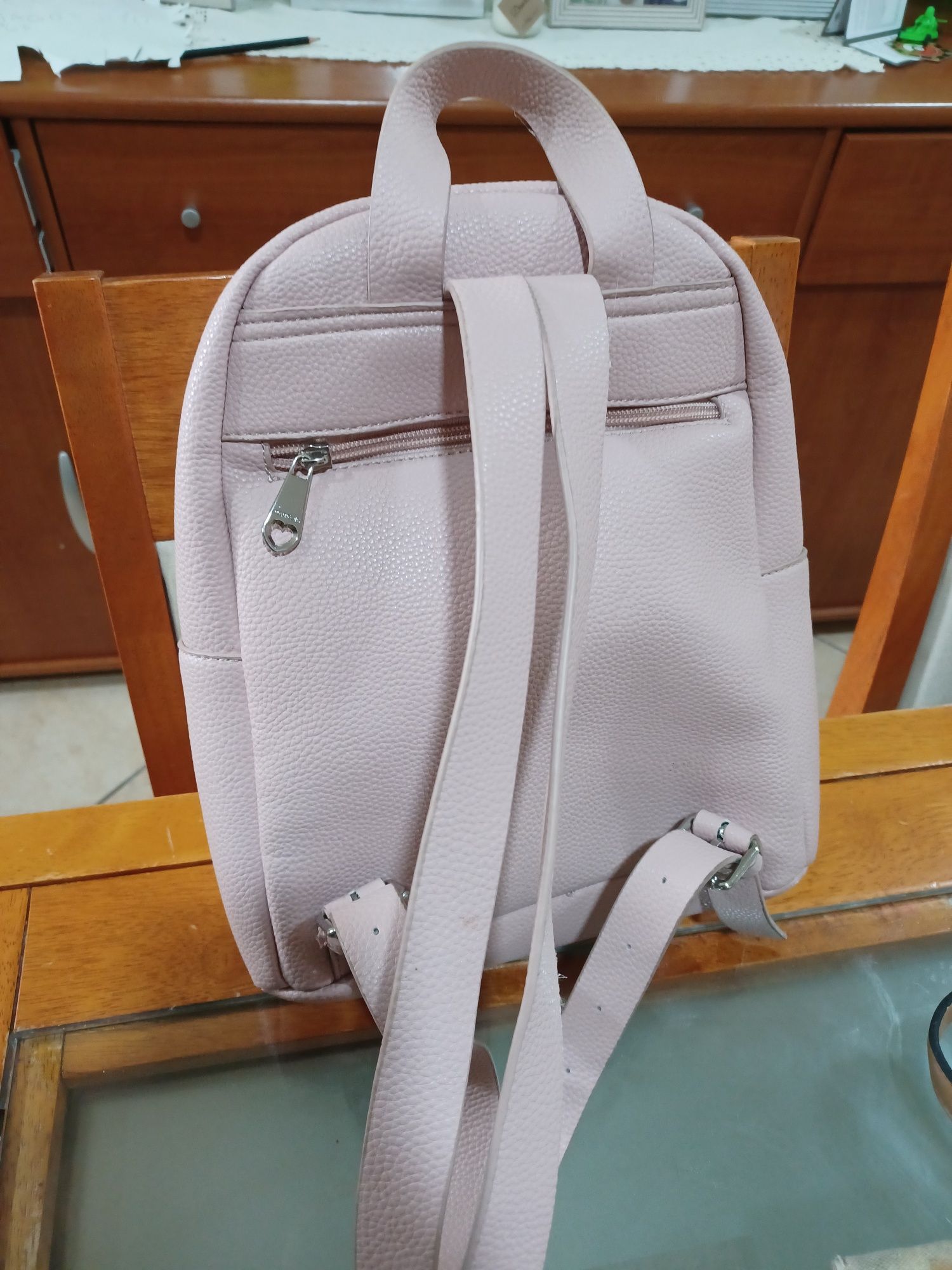 Mochilas mulher em bom estado