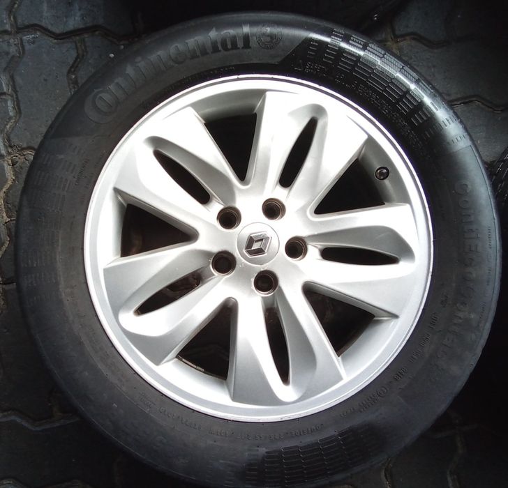 JANTES RENAULT R17 COM PNEUS 225/55 FURAÇÃO 5X108