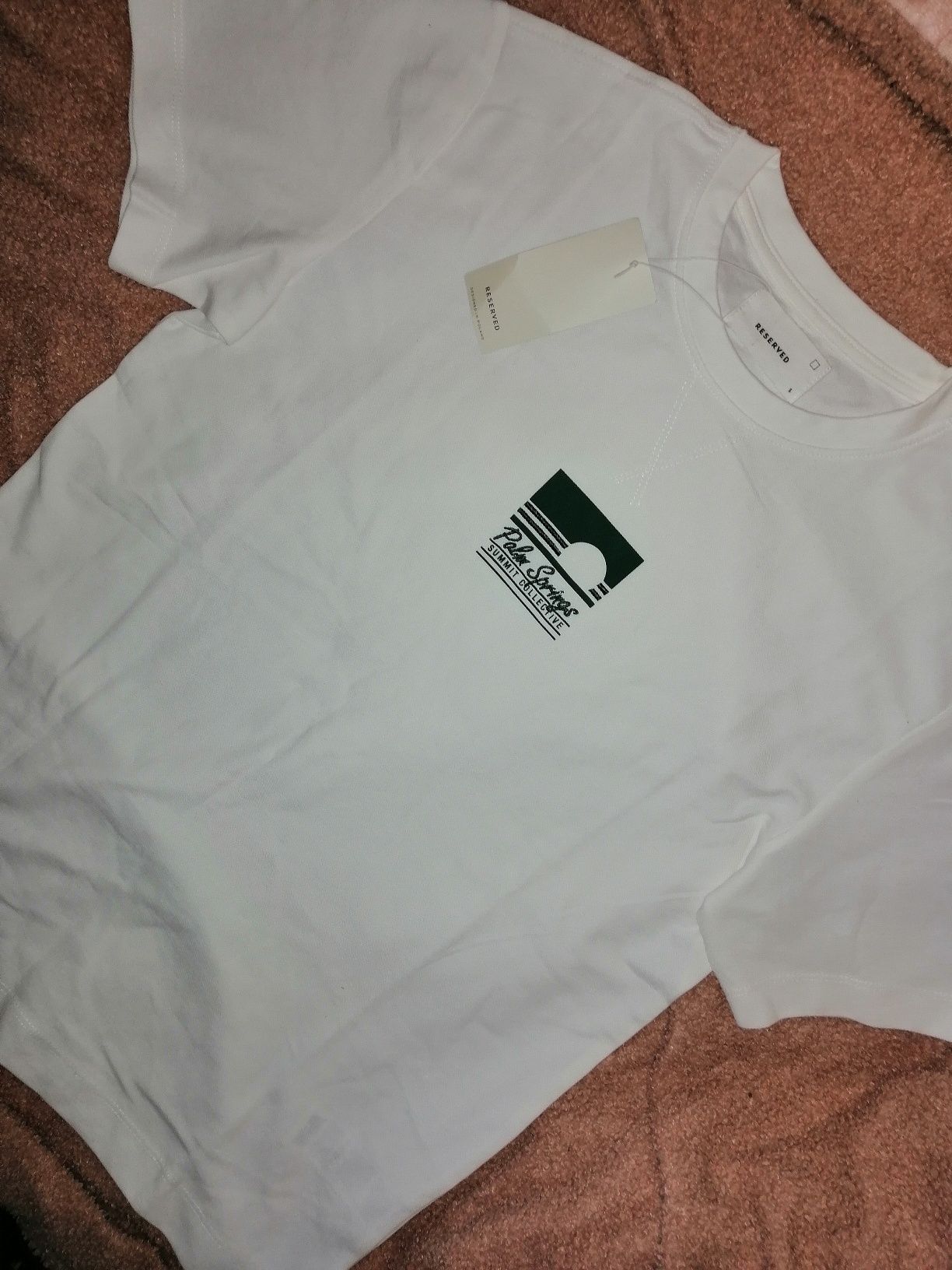 RESERVED strukturalna Koszulka bluzka tshirt Regular. WYSZYWANY nadruk