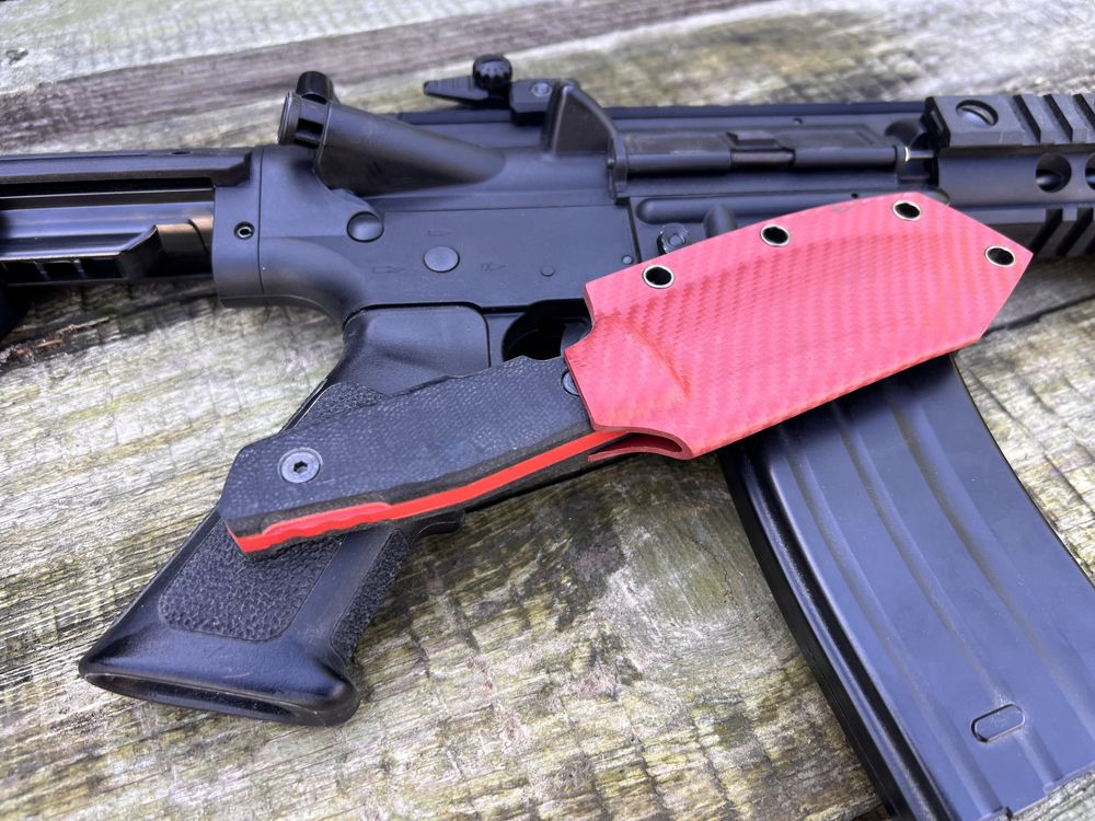 Nóż survivalowy ręcznie robiony