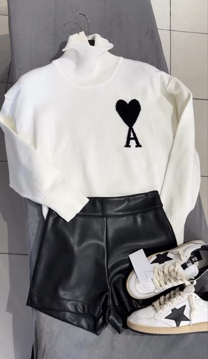 Шорти з екошкіри у стилі Zara