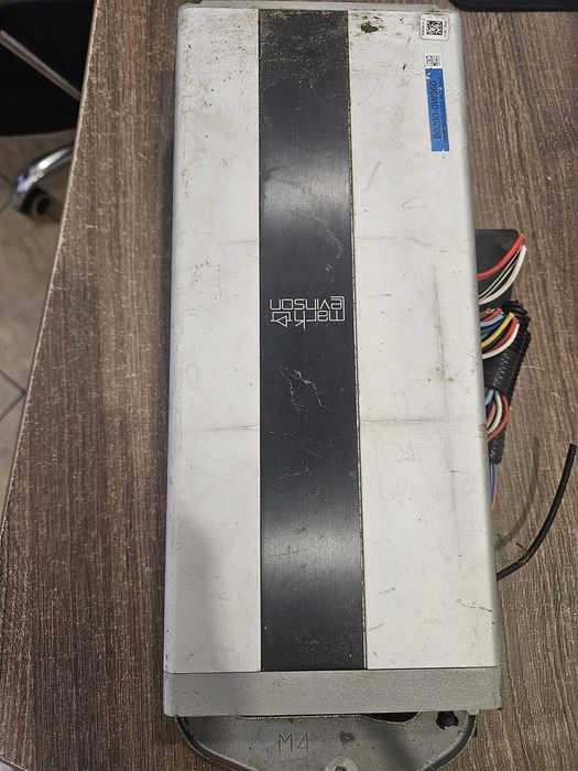 Lexus IS 220 wzmacniacz audio MARK LEVINSON 86280-0W360