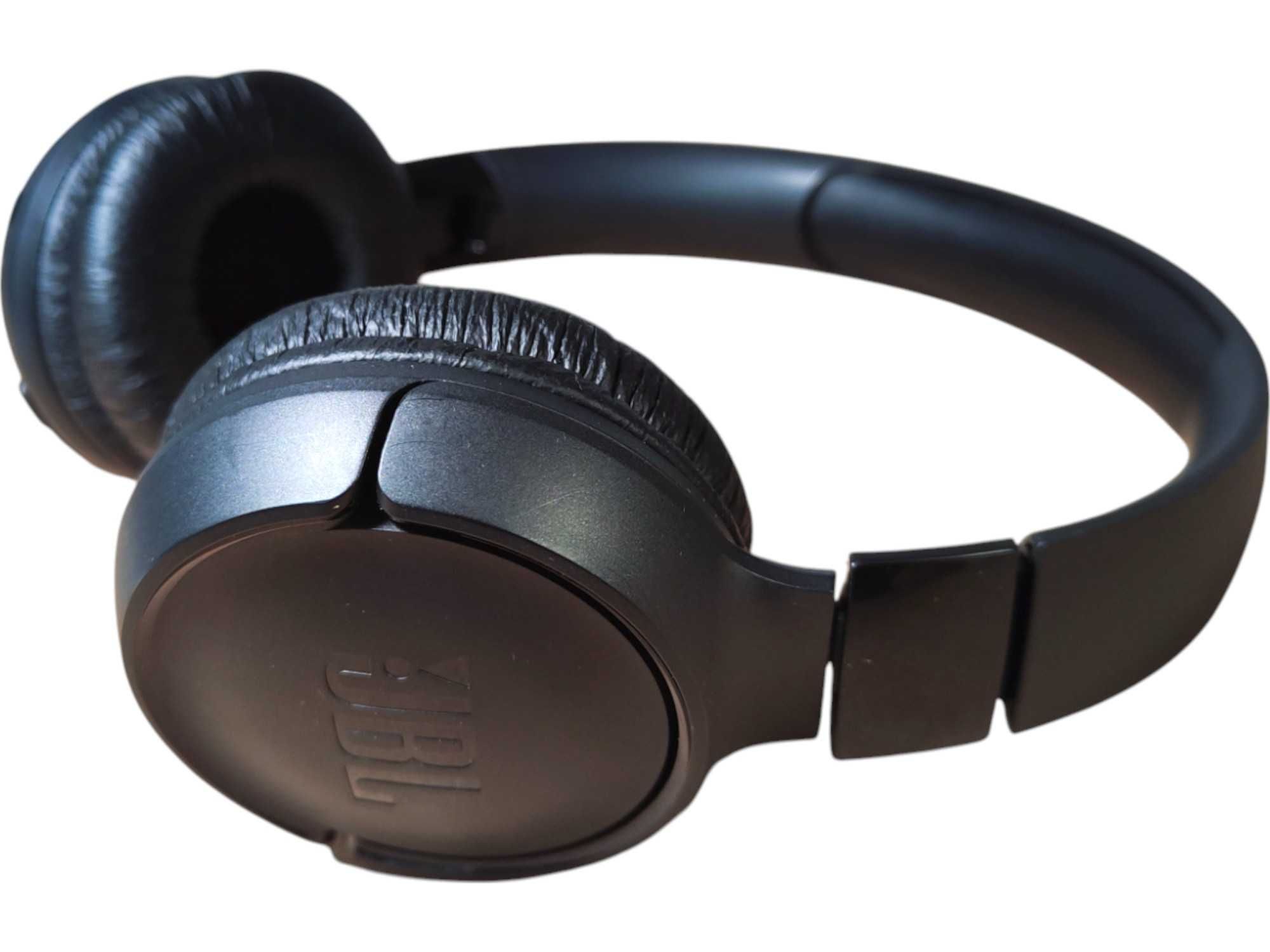 Nauszne słuchawki bezprzewodowe JBL Tune 525BT Czarne