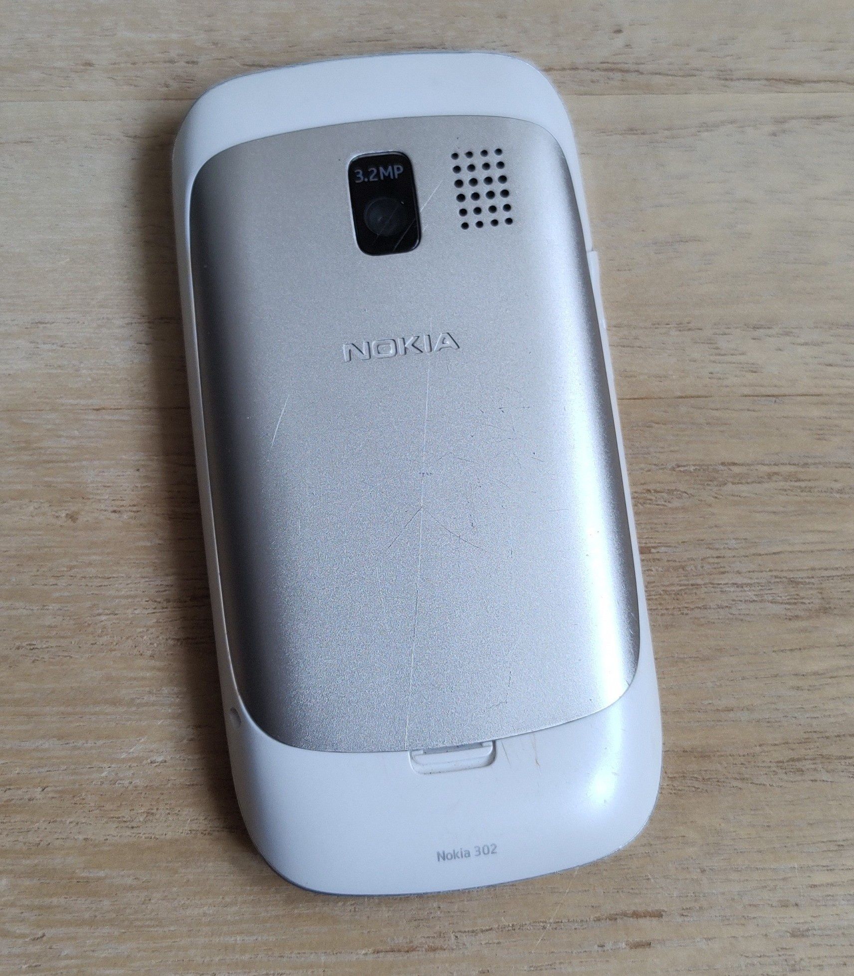 Для коллекції муляж Nokia 302 як новий