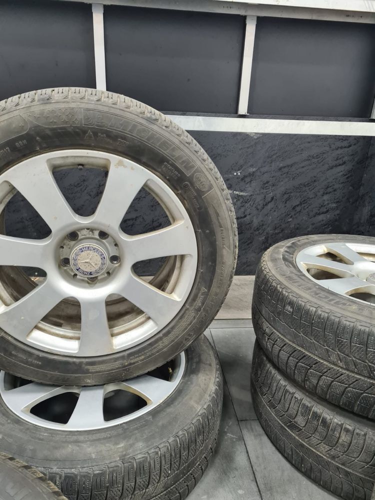 Шини зимові Michelin 235 55 r17 + Диски Мерседес $ class орігінал