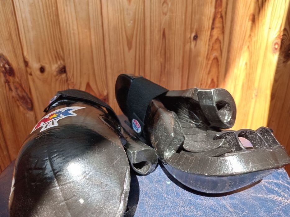 перчатки для єдиноборств